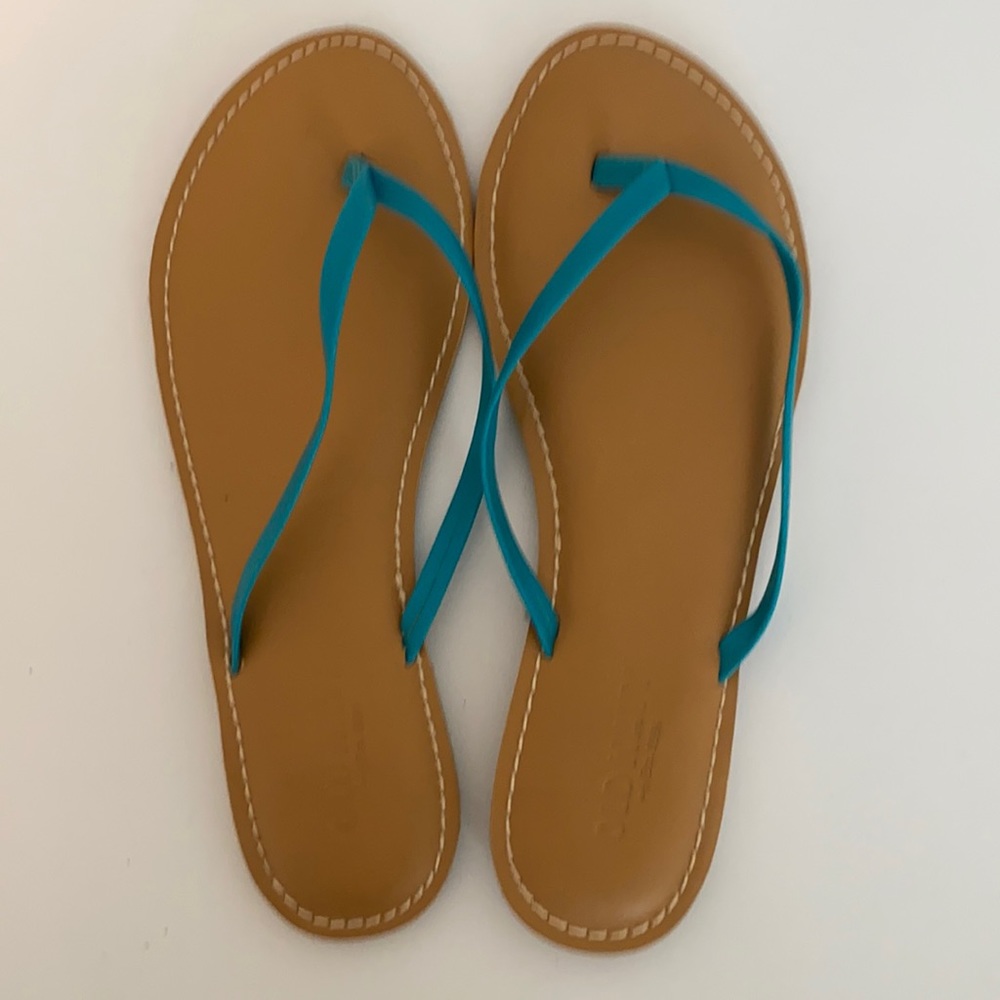 Capri sandals.